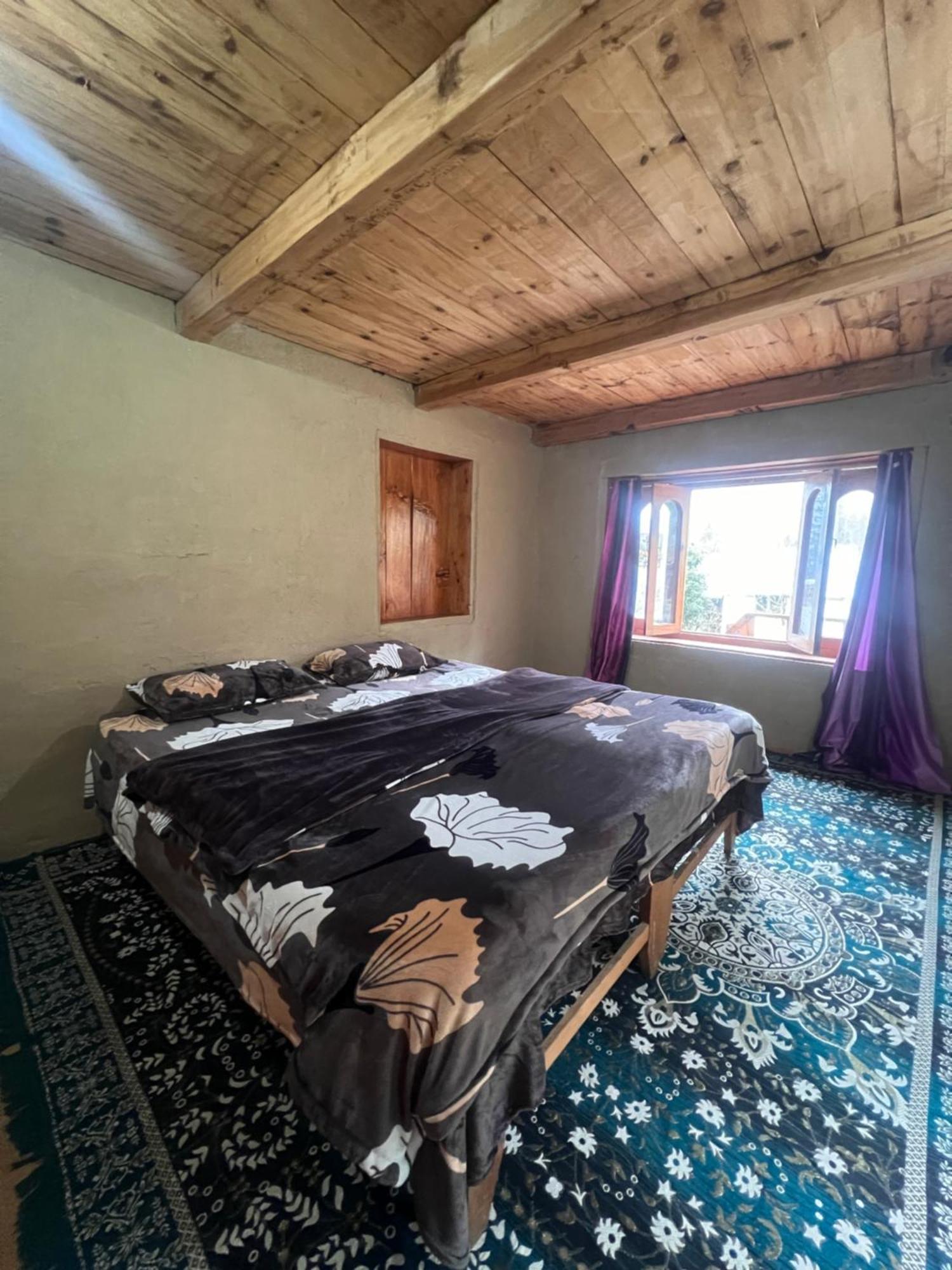 Old Brahma Homestay Kalgha Dış mekan fotoğraf